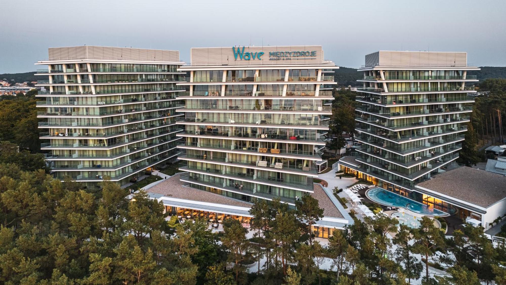 Prywatne Apartamenty Sun & Snow W Wave Z Basenem Мендзыздрое Экстерьер фото